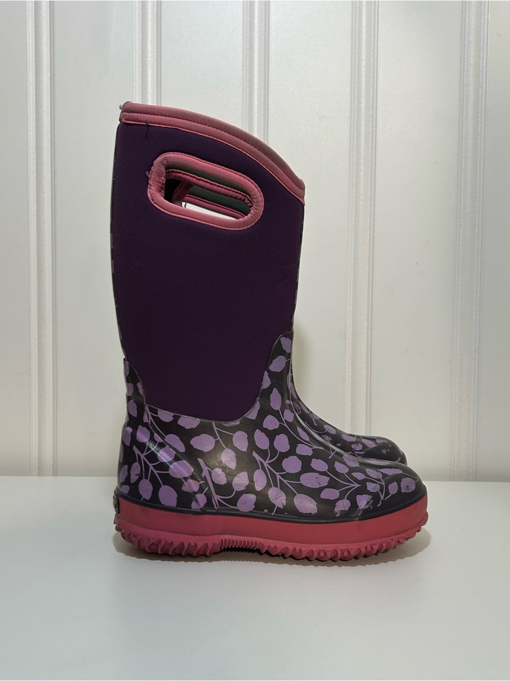 Bogs Purple pink leaf patterned neoprene rubber rain boots kids 13